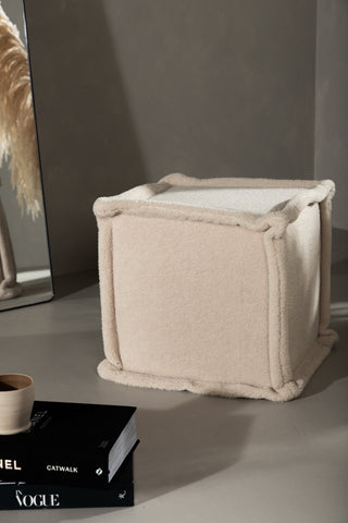 Venture Home Castine Ottoman/Puff - Vit / Fleece