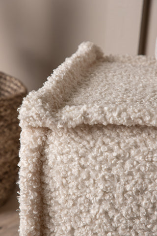 Venture Home Castine Ottoman/Puff - Vit / Boucle