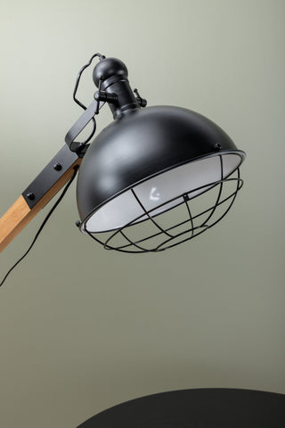 Kick -Golvlampa - Trä/Svart