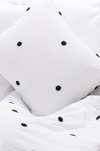 Venture Home Loke Bedset Microfiber/tuftad emd - Vit / 200x150+50x60cm