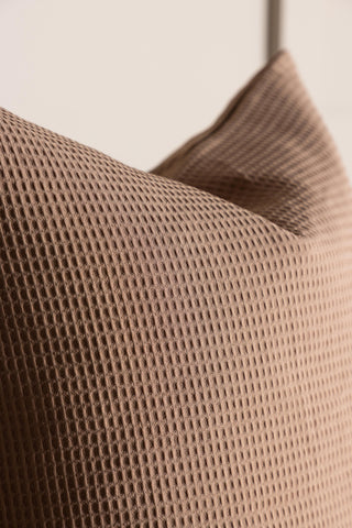 Venture Home Celine Kuddfodral Poly Waffle - Brun 50x50