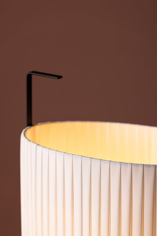Venture Home Rennes - Liten golvlampa - Svart / Vit tyg