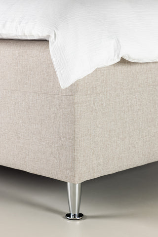 Venture Home Mesa Bed 120*200 - Matt Silver / Beige Tyg Lino 02