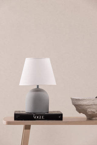 Vind Styrsö Bordslampa - Betong / Linne