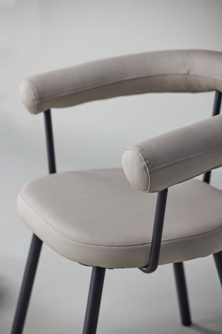 Vind Västerås x Josefin Lustig - Matstol 2-pack - Mattsvart / Offwhite PU