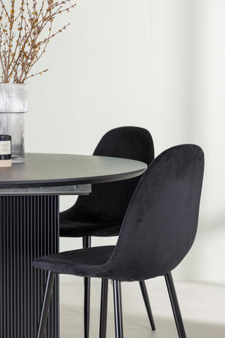 Venture Home Matilda Matbord φ130 - Svart / Svart MDF med faner +Polar Matstol - Svarta ben / Svart sammet _4