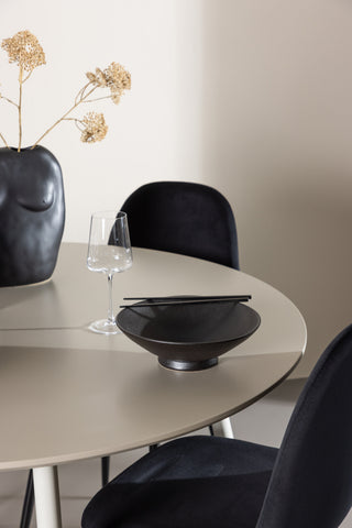 Venture Home Plaza matbord med Polar matstol