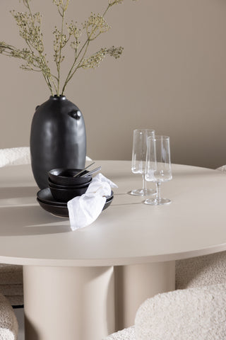 Venture Home Olivia matbord med Agnes matstol