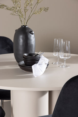 Venture Home Olivia matbord med Polar matstol