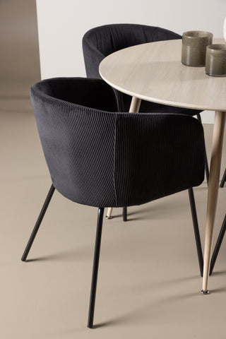 Venture Home Plaza matbord med Berit matstol