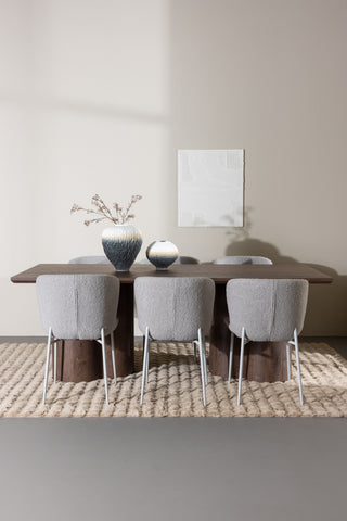 Venture Home Olivia matbord med Modesto matstol