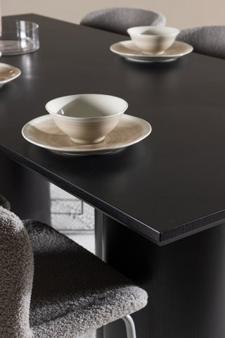 Venture Home Olivia matbord med Modesto matstol