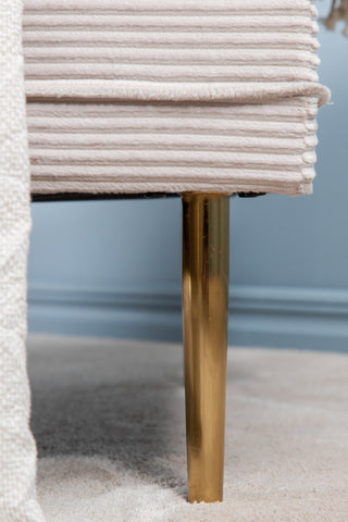 Boom Ottoman - Mässing / Beige Manchester