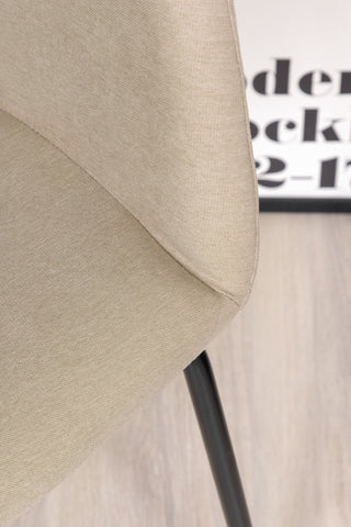 Berit stol - svart / beige tyg (polyesterlinne)