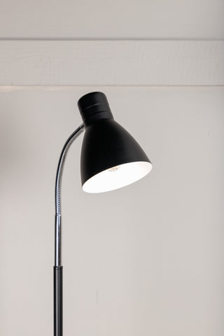 Lina -Golvlampa - Svart/Svart