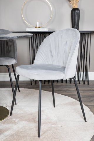 Estelle Runt Matbord ø106 H75 - Svart / Mässing+Wrinkles Matstol - Svarta Ben - Grå sammet_4