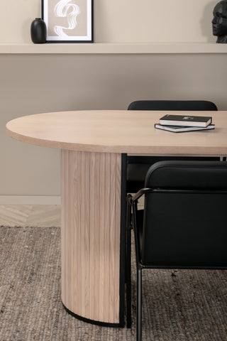 Venture Home Bianca Ovalt matbord - White Wash / Svart Faner+Tvist Stol - Svart / Svart PU_4