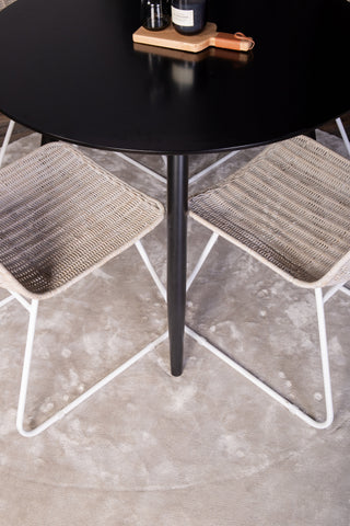 Venture Home Plaza Runt Matbord - Svart / Svart - ø100*H75 +Cirebon Matbordsstol - Vit / White wash naturrotting _4
