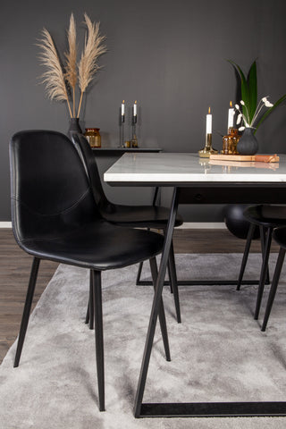 Venture Home Estelle Matbord 140*90 - Vit Marmor / Svarta Ben - Polar Matstol Svart PU 4
